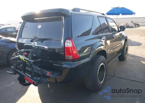 2008 Toyota 4Runner Sr5 V8 z USA, uszkodzony, nr VIN JTEBT14R08K004124